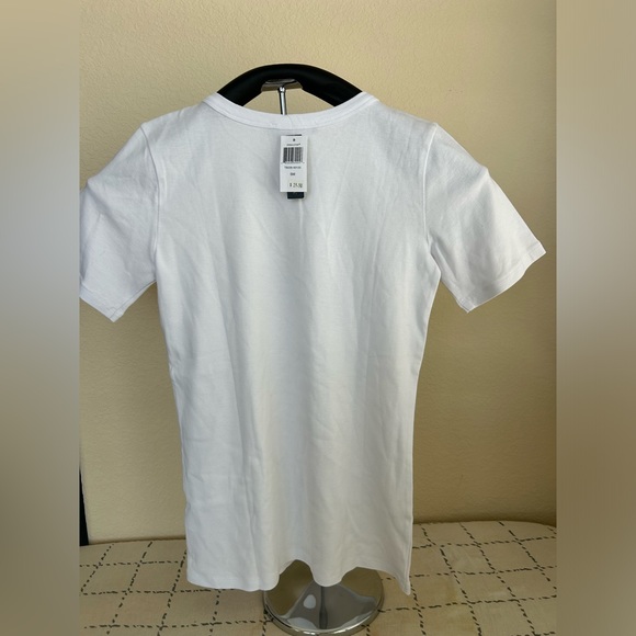 Pendleton Tee Shirt Womens Small White Short Sleeve Crew Neck Cotton Casual - Picture 2 of 4